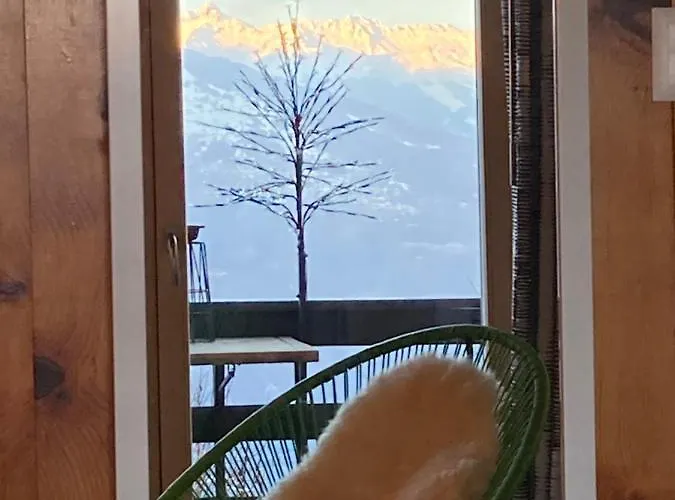 Alojamento de Acomodação e Pequeno-almoço Le Lezard Et La Grenouille Ovronnaz