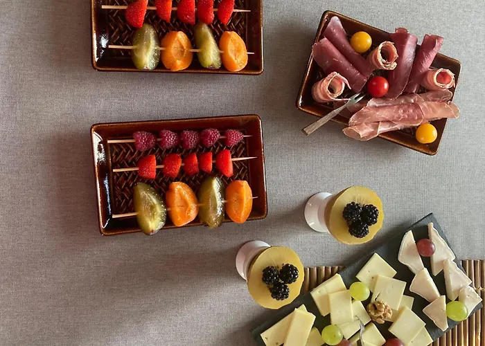 Le Lezard Et La Grenouille Alojamento de Acomodação e Pequeno-almoço 3*