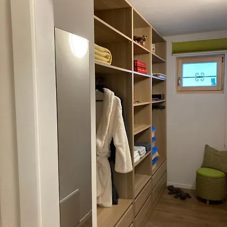 Bed and Breakfast Le Lezard Et La Grenouille Ovronnaz