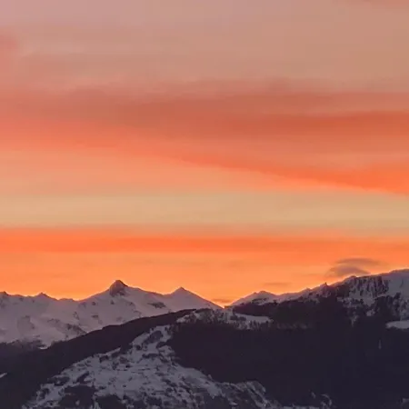 Le Lezard Et La Grenouille 住宿加早餐酒店 3*