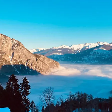 Le Lezard Et La Grenouille 3*