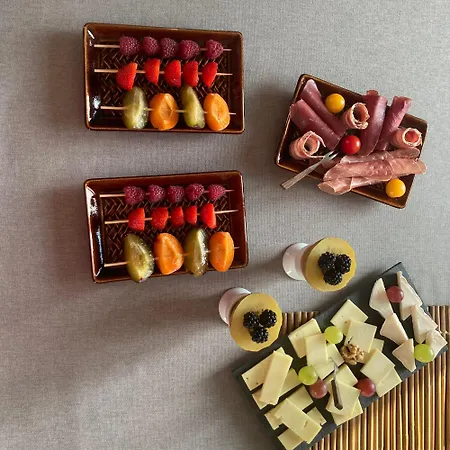 Le Lezard Et La Grenouille 住宿加早餐酒店 3*